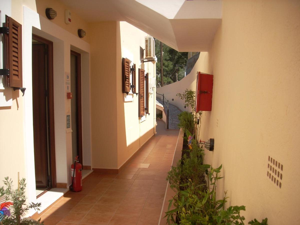 Myrties Boutique Apartments Экстерьер фото