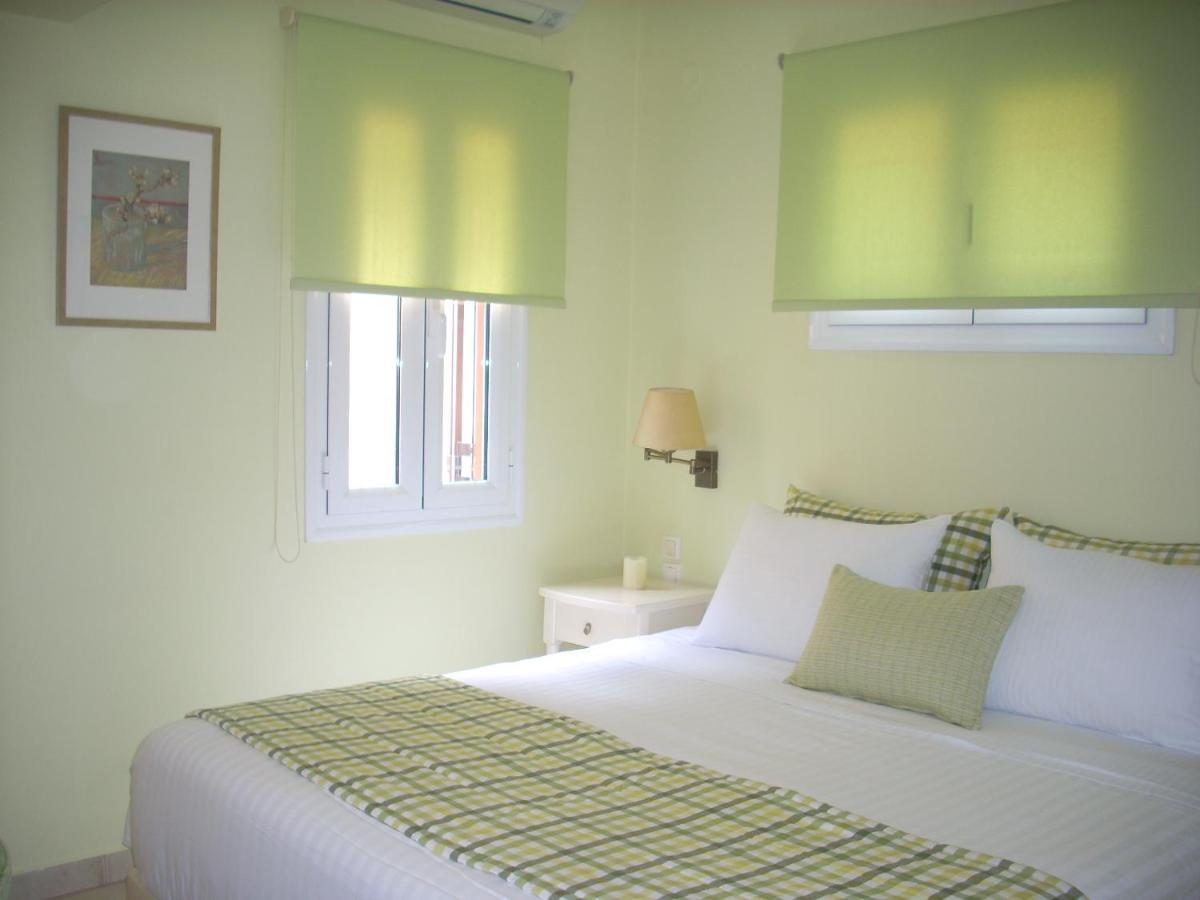 Myrties Boutique Apartments Экстерьер фото